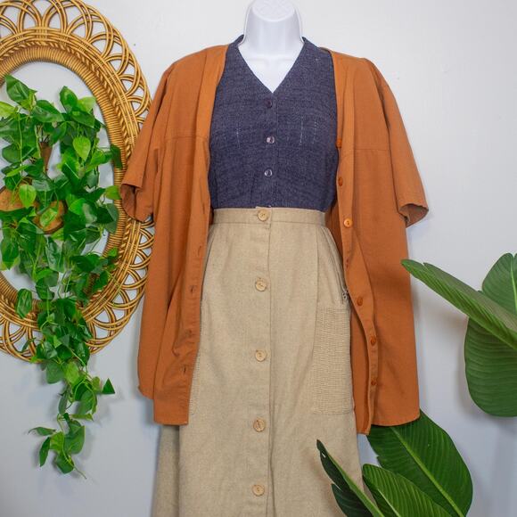 Rust Orange Short Sleeve Button Up Blouse Falls Creek 20W | Dark Autumn - Picture 7 of 7